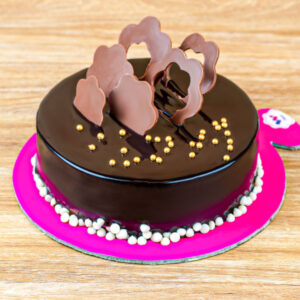 Yummy Chocolate Truffle Cake