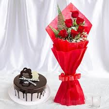 Elegant Bunch Of 6 Red Roses with Truffle Cake