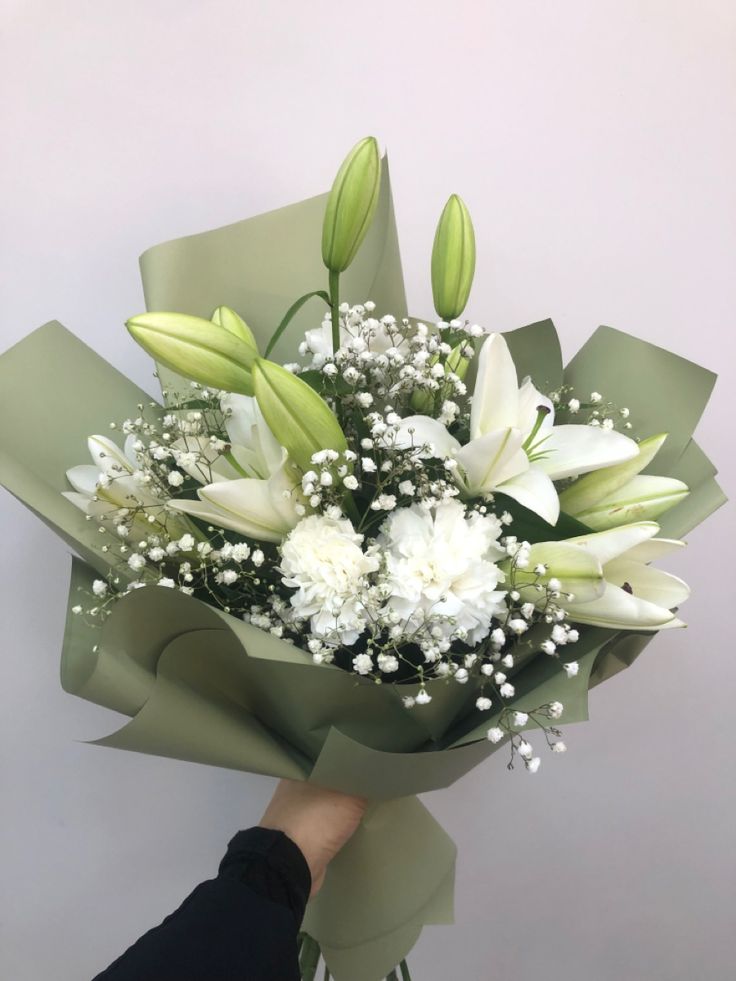 Moonlight Bouquet Of Lilies