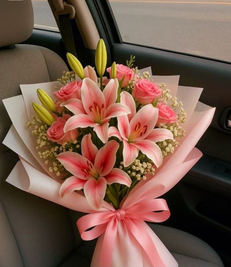 Pink Lily & Rose Blushing